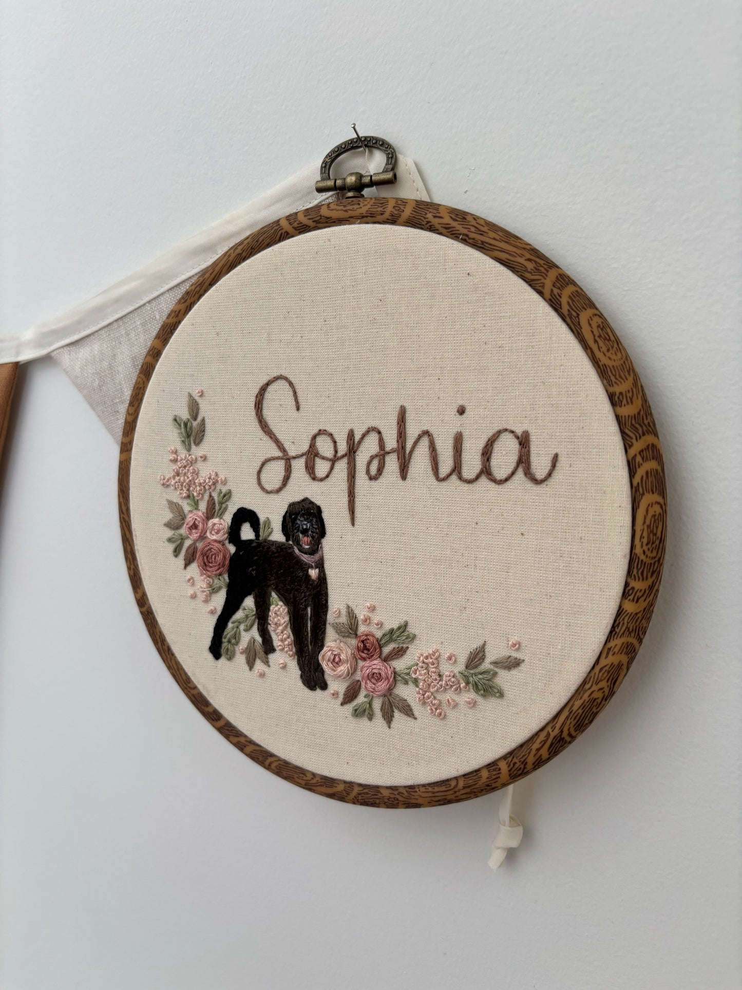 Broderie pour enfant avec petit portrait d’animal - personnalisé