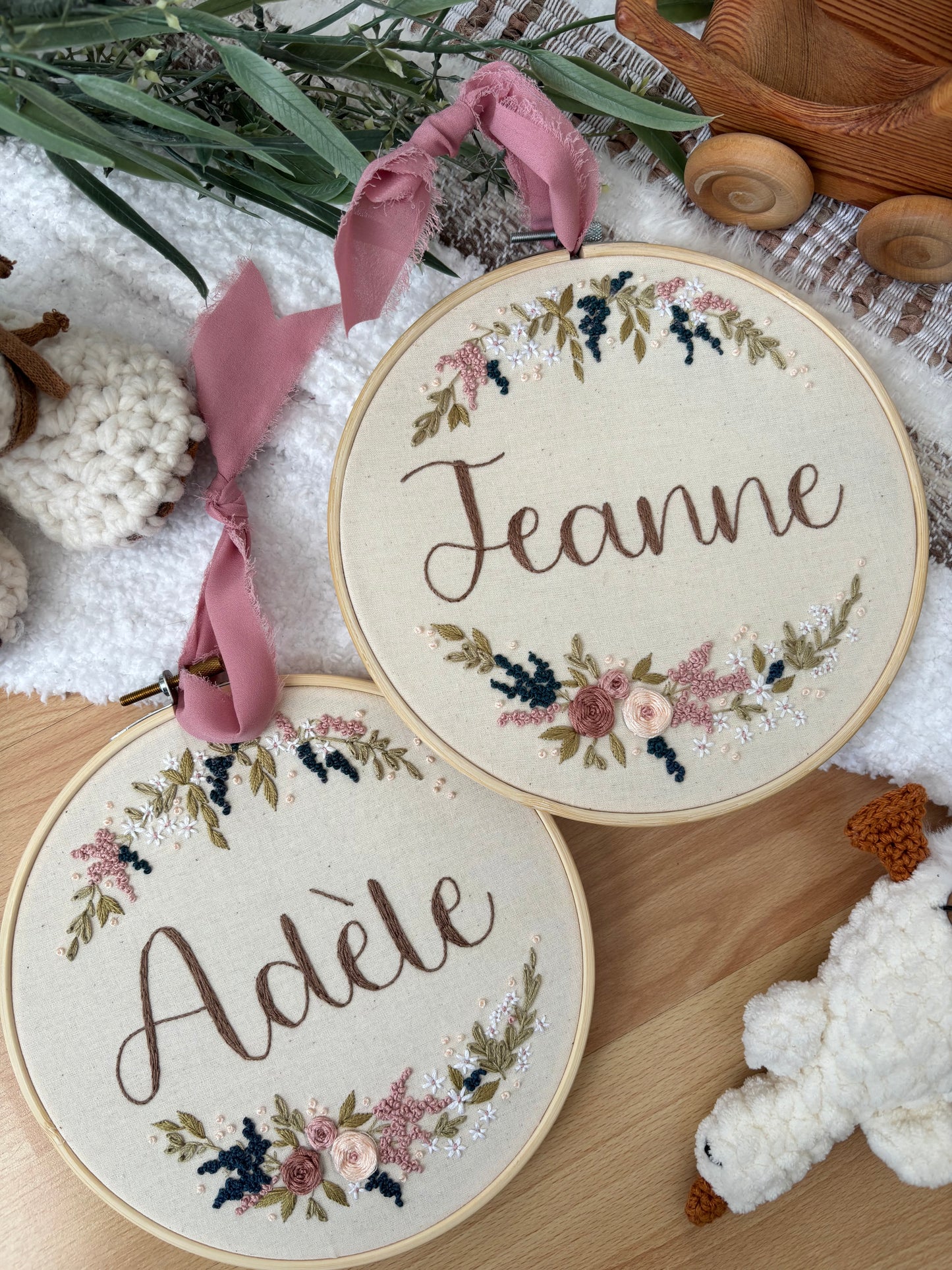 Agathe - broderie pour enfant petites fleurs