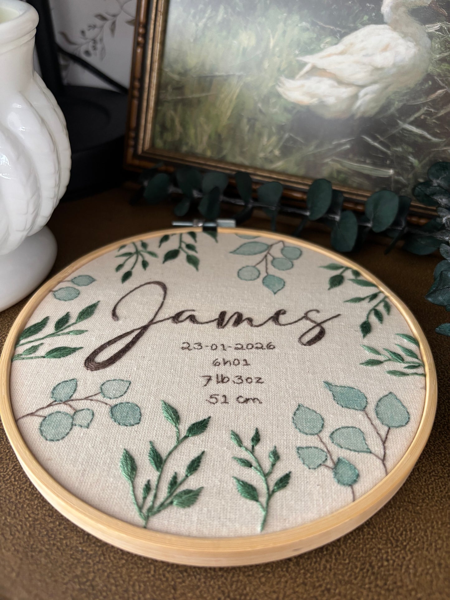 James - broderie pour enfant feuillage fourni